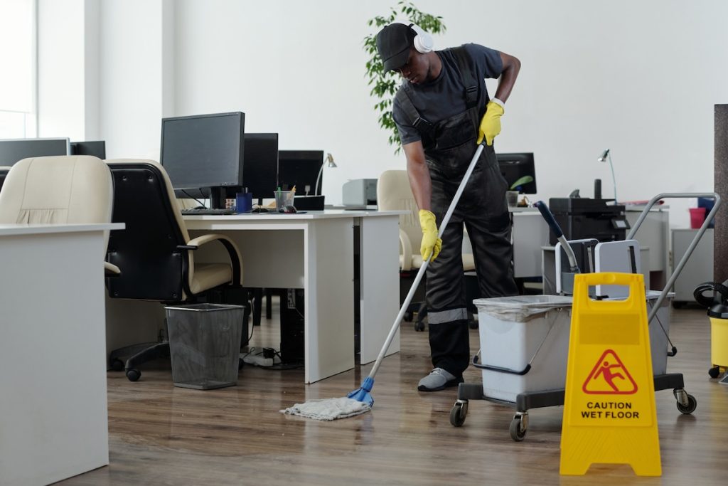 Office Cleaning Services &ndash; Vancouver Office Cleaners